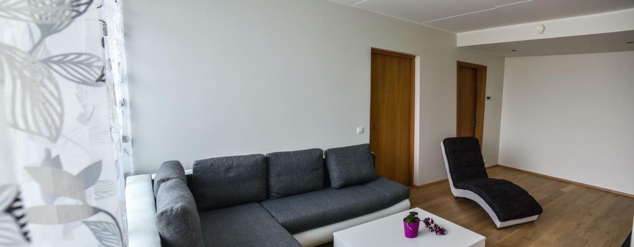Mardi Downtown Apartment Tallinn Buitenkant foto